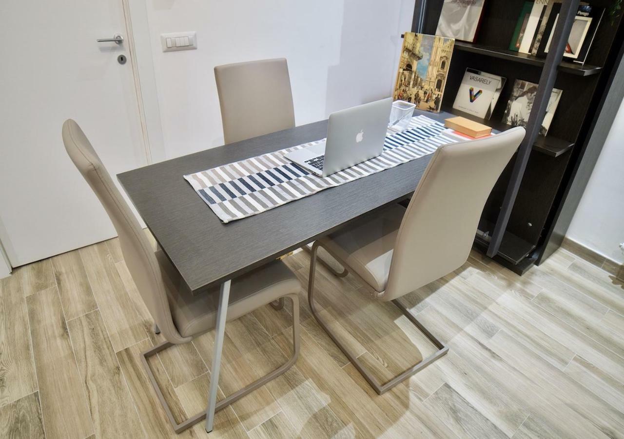 Central Lepetit Apartment De Luxe ميلان المظهر الخارجي الصورة